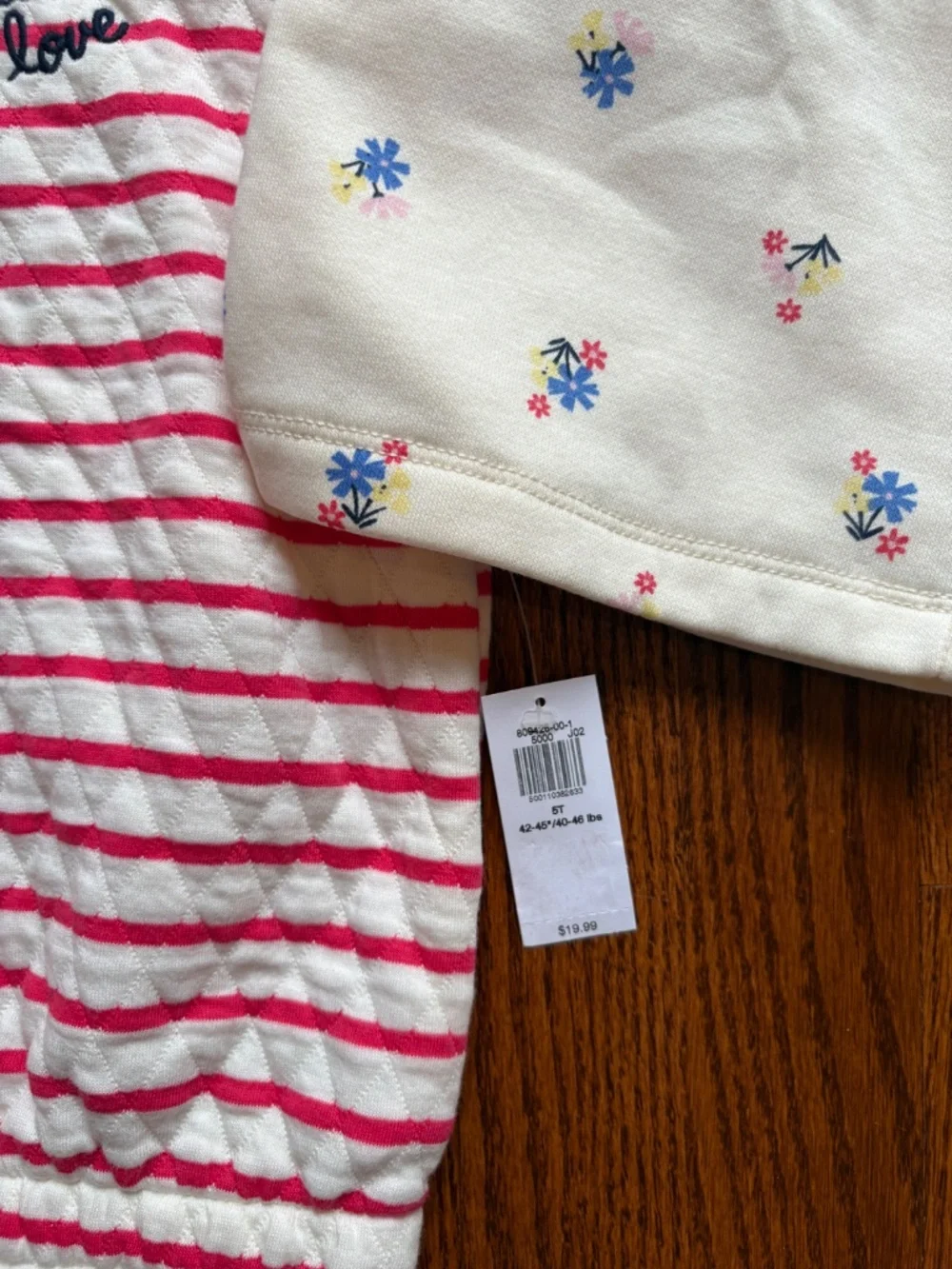 New with tag gap and old navy girls hoodie and fleece bundle with t shirts